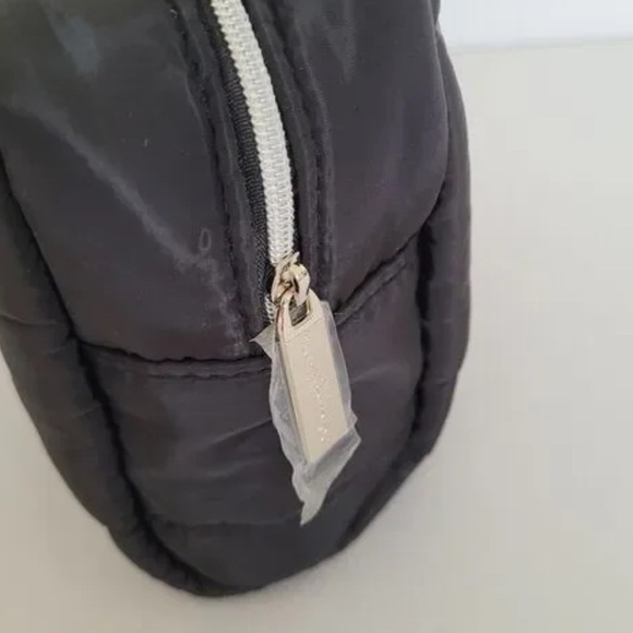 Dolce & Gabbana Black Beauty Bag - Picture 5 of 5